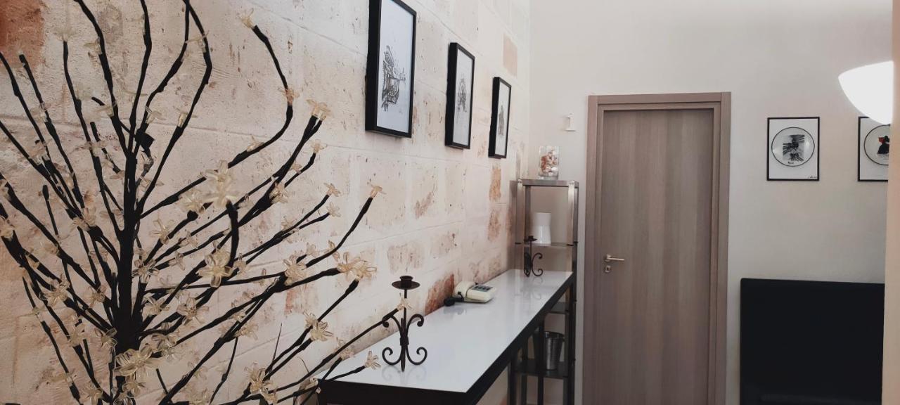 Casa Vacanza In Pieno Centro Storico Vicino Ostuni E La Riserva Di Torre Quaceto San Vito dei Normanni Luaran gambar